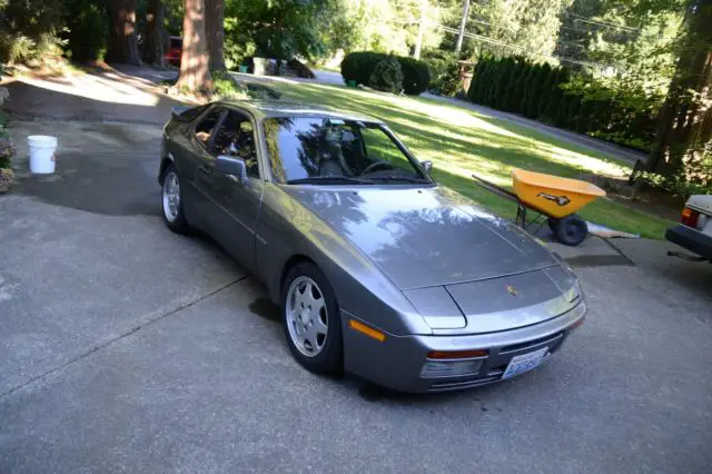 1989 Porsche 944