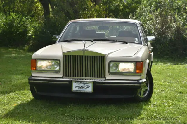 1989 Rolls-Royce Silver Spirit/Spur/Dawn