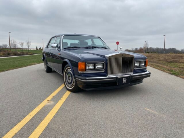 1989 Rolls-Royce Silver Spirit/Spur/Dawn