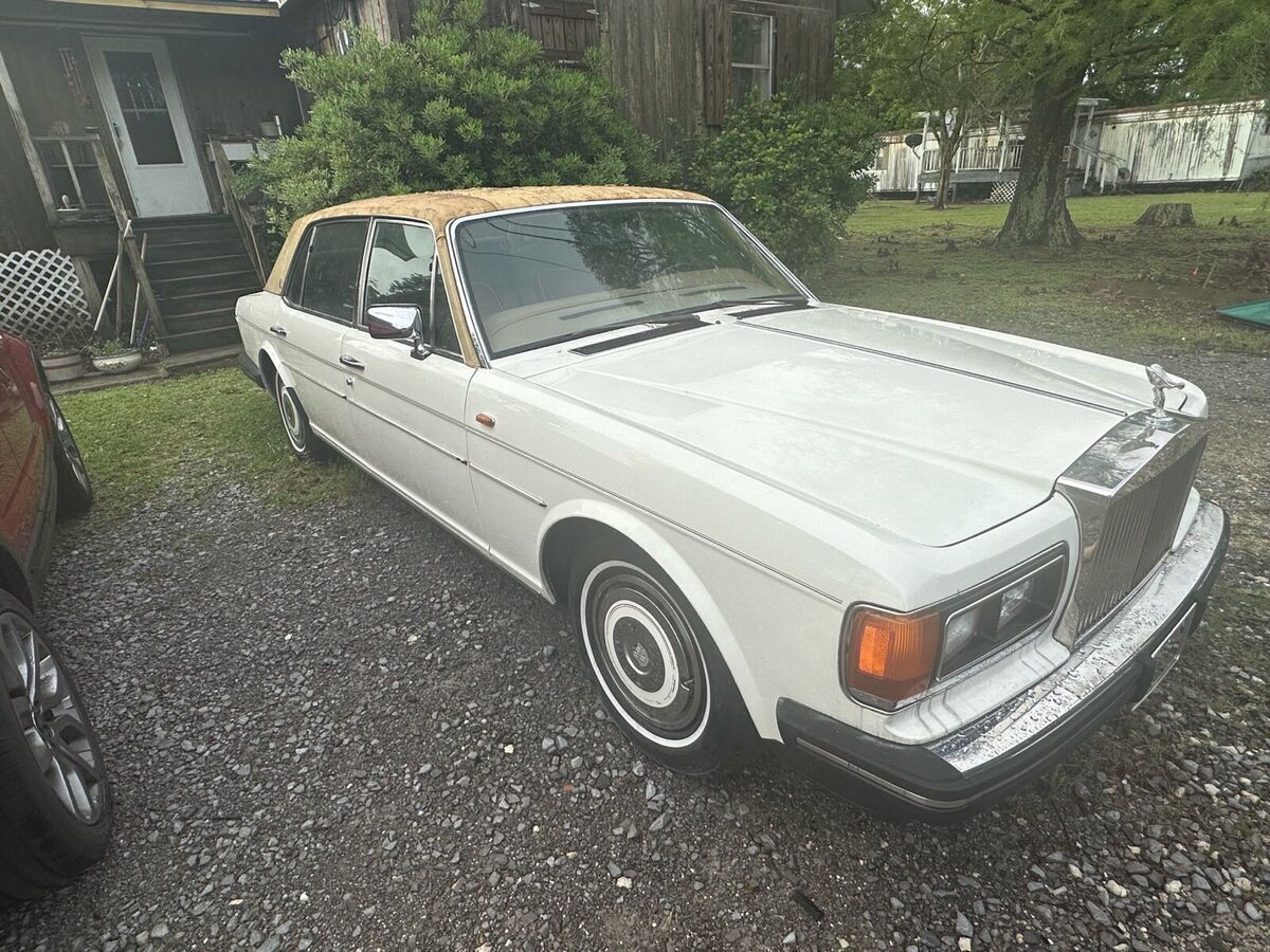 1989 Rolls-Royce Silver Spirit/Spur/Dawn