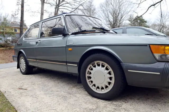 1989 Saab 900