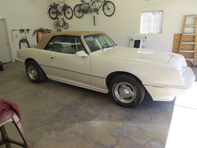 1989 Studebaker Avanti Convertible