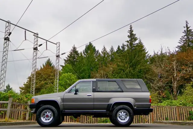 1989 Toyota 4Runner Deluxe