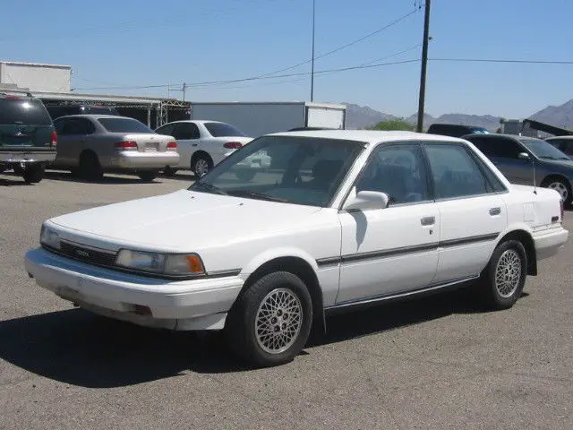 1989 Toyota Camry LE Sedan 4-Door