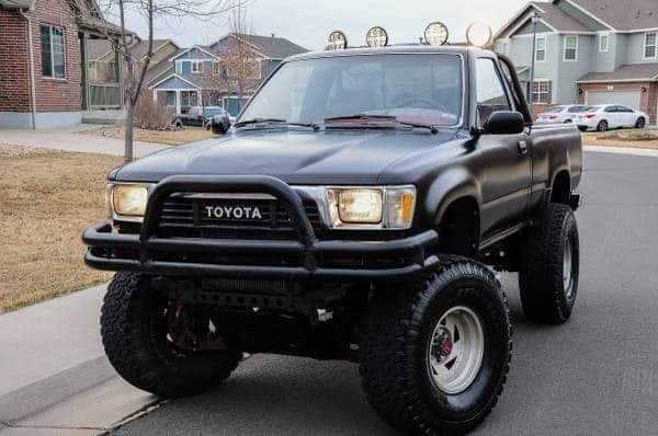 1989 Toyota Pickup DLX