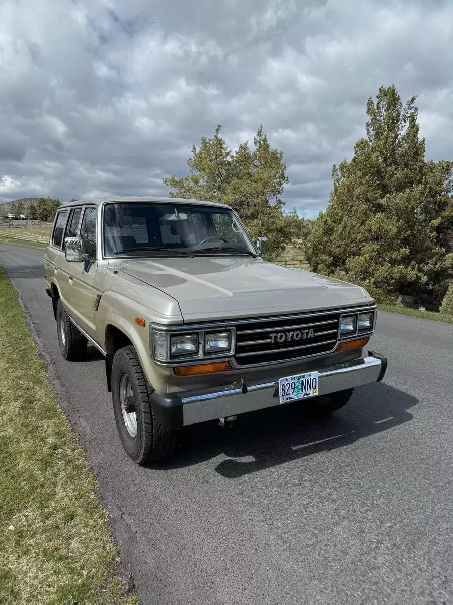 1989 Toyota Land Cruiser FJ62