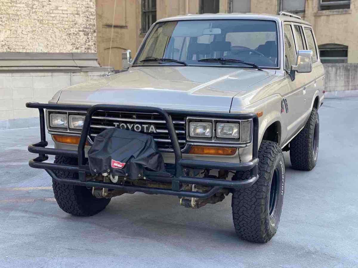 1989 Toyota Land Cruiser FJ62 GX