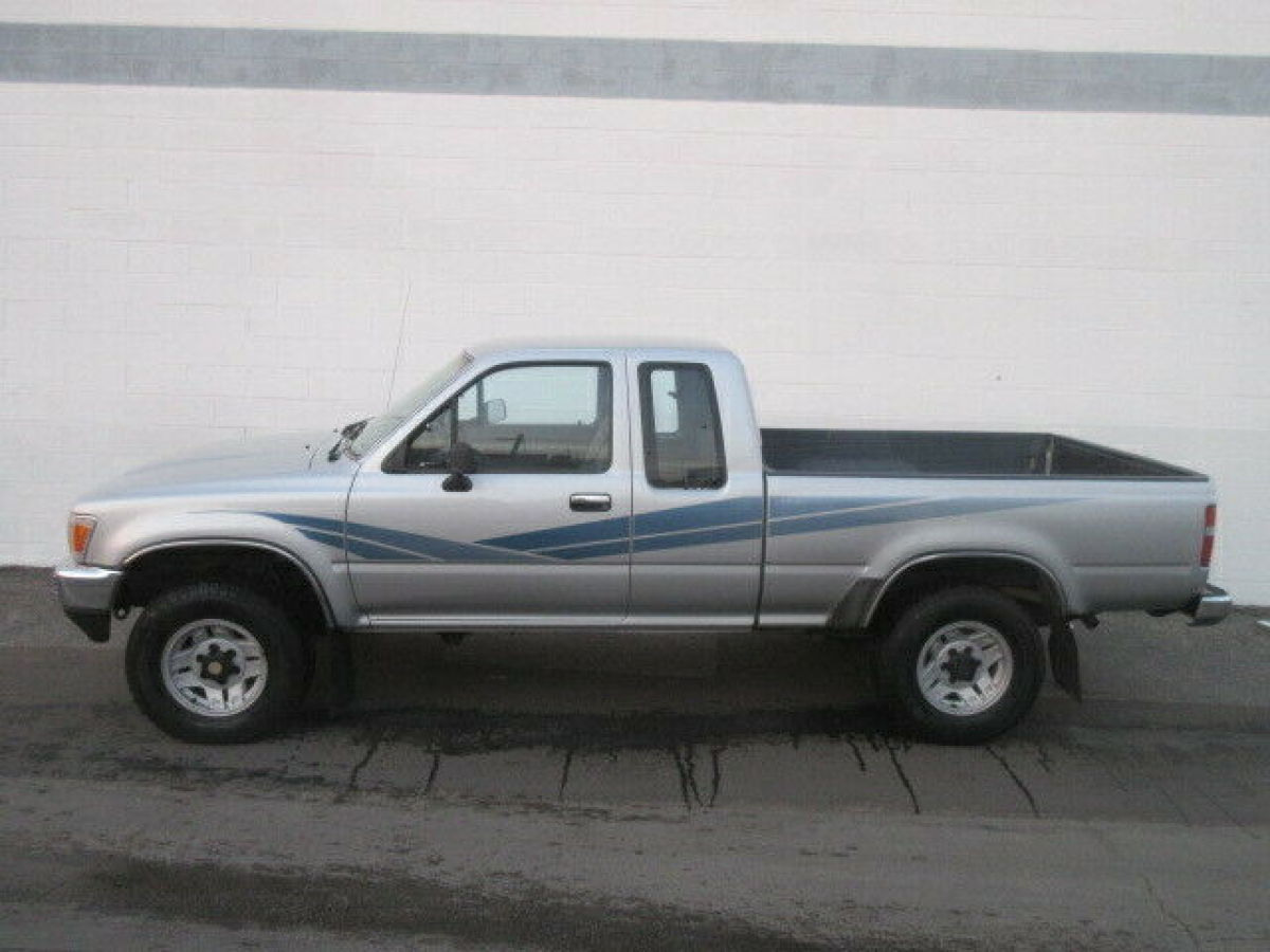 1989 Toyota Pickup SR5