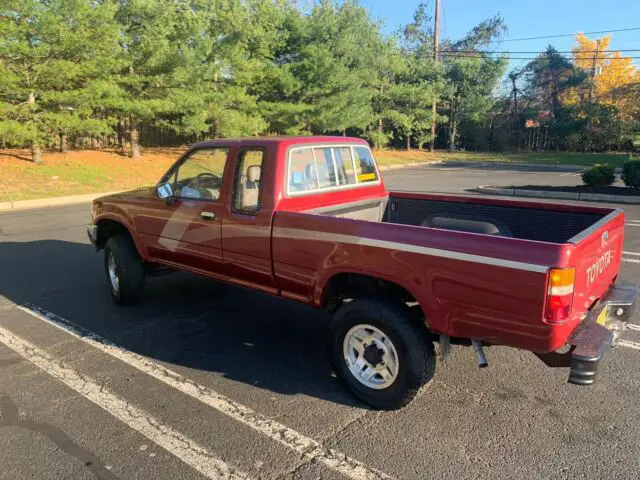 1989 Toyota Pickup DLX