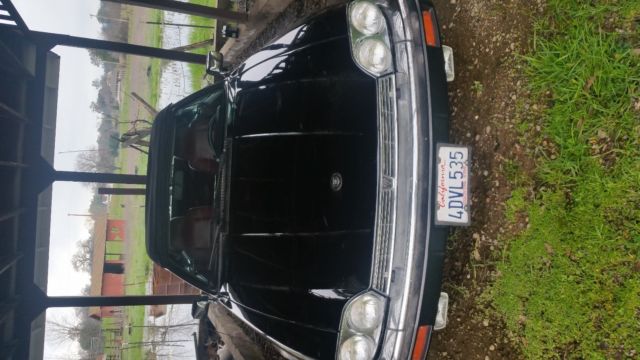 1989 Jaguar XJS burgundy pin striping