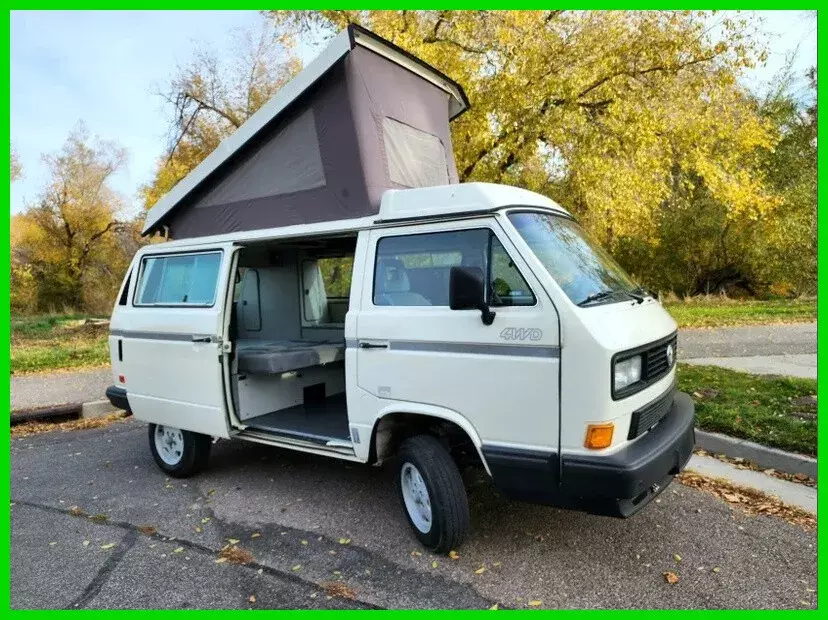 1989 Volkswagen Bus/Vanagon 3dr Syncro 4WD Camper Mini-Van