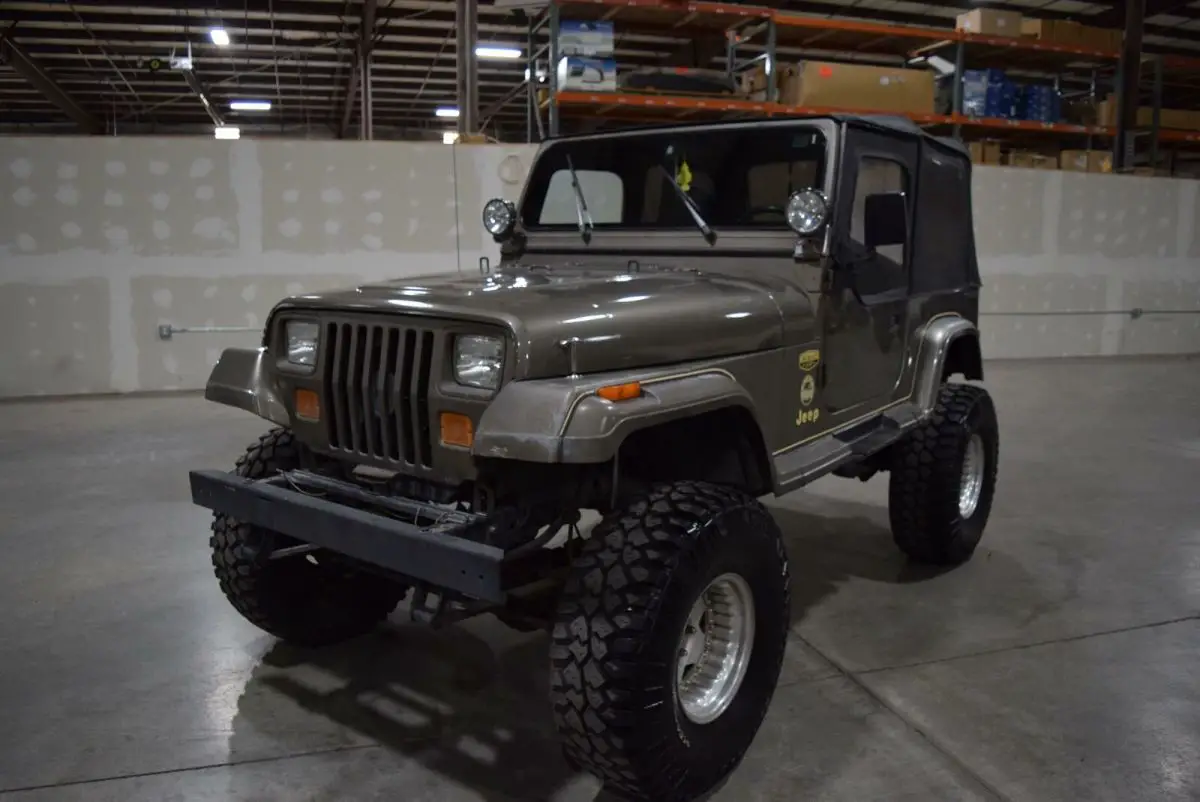 1989 Jeep Wrangler Sahara