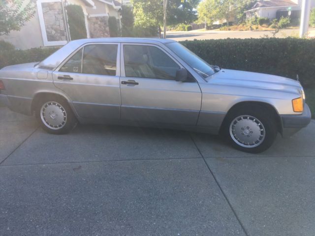 1990 Mercedes-Benz E-Class