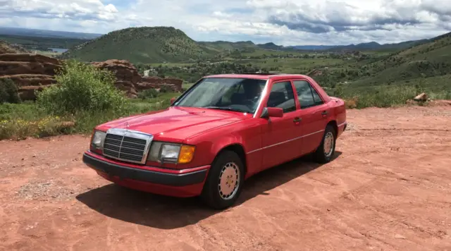 1990 Mercedes-Benz 300-Series 300e 4Matic