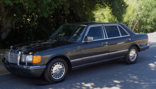 1990 Mercedes-Benz S-Class