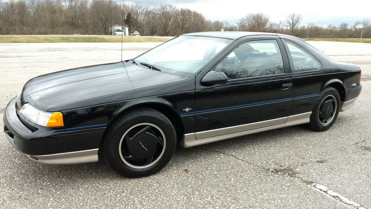 1990 Ford Thunderbird Super Coupe SC