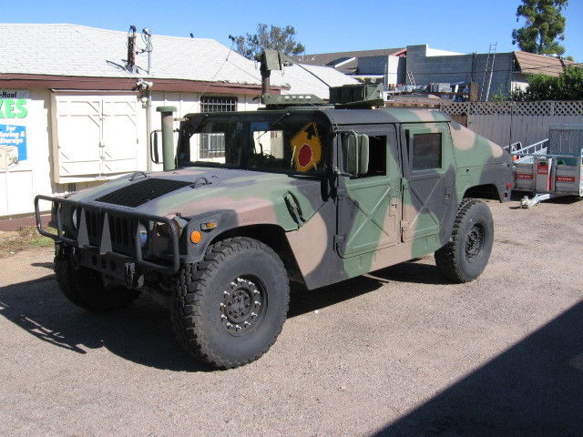 1990 Hummer H1