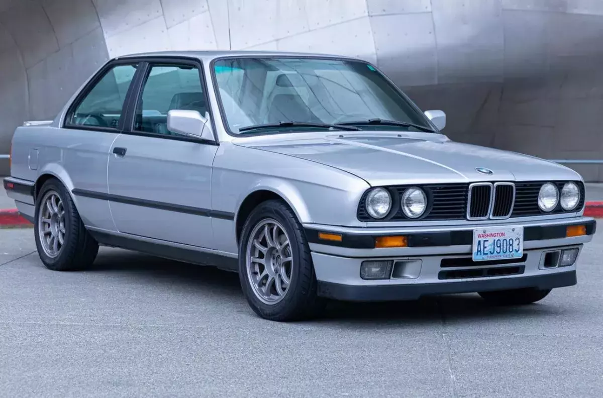 1990 BMW 3-Series 325is