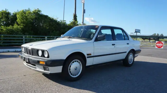 1990 BMW 3-Series