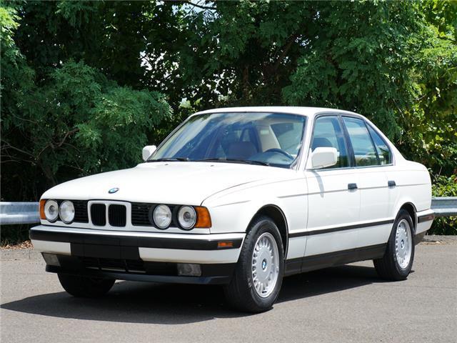 1990 BMW 5-Series 525i