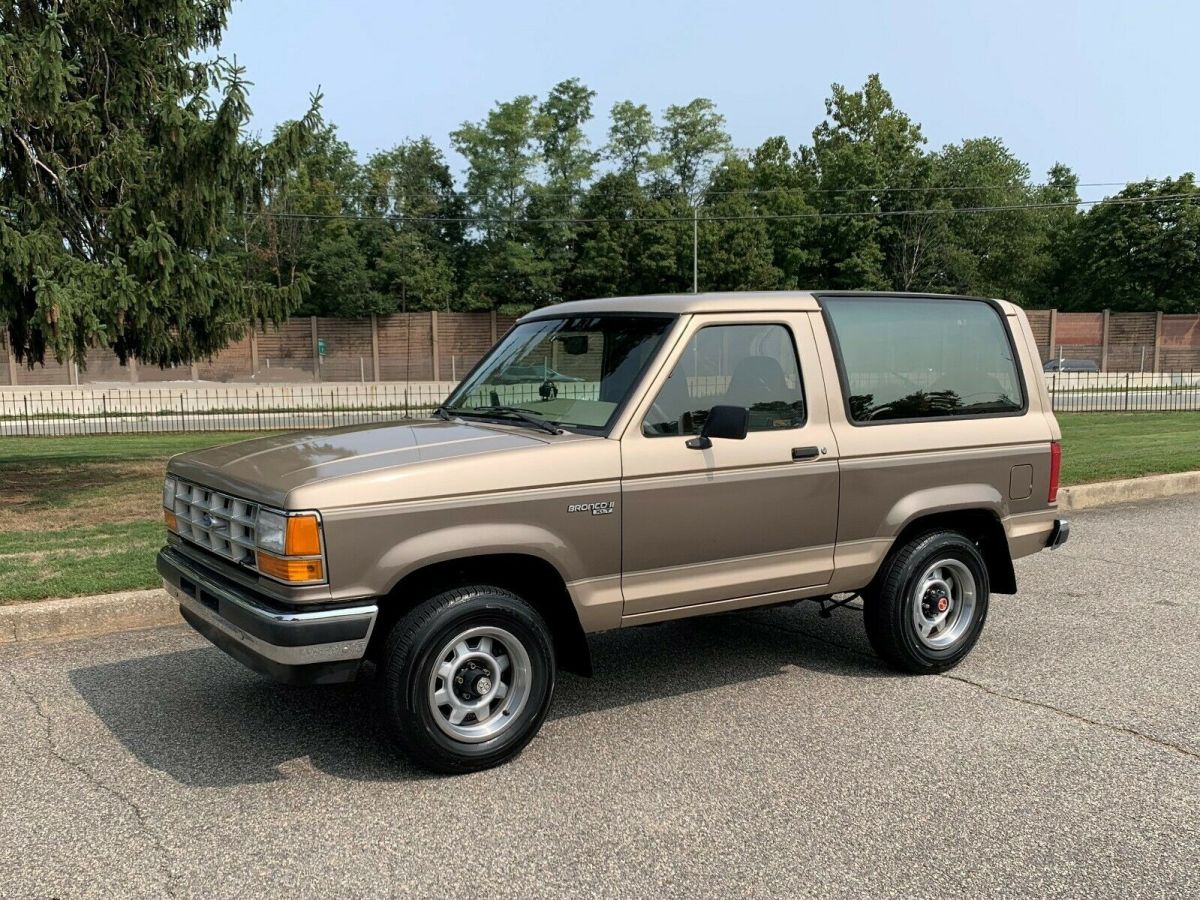 1990 Ford Bronco 100% ORIGINAL PAINT NEW MEXICO SURVIVOR!