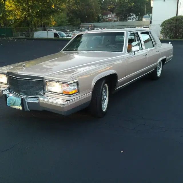 1990 Cadillac Brougham Brougam D'Elegance