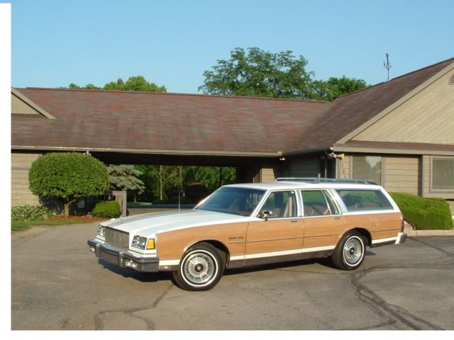 1990 Buick Estate Wagon