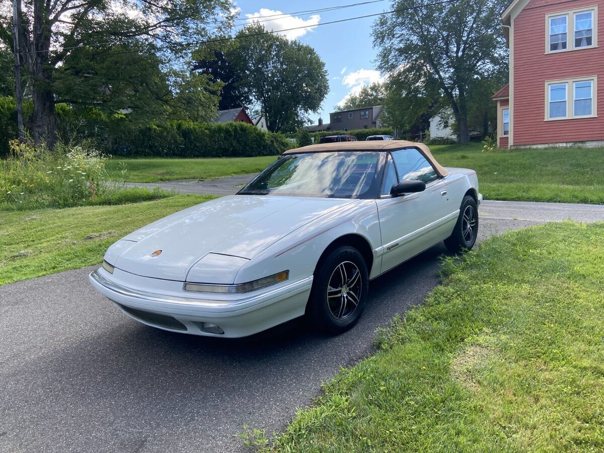 1990 Buick Reatta