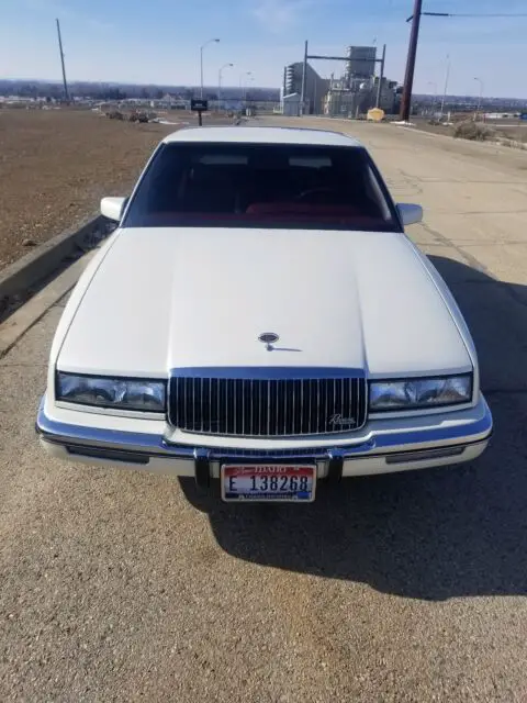 1990 Buick Riviera