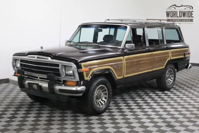 1990 Jeep Wagoneer LOADED 4X4 MUST SEE