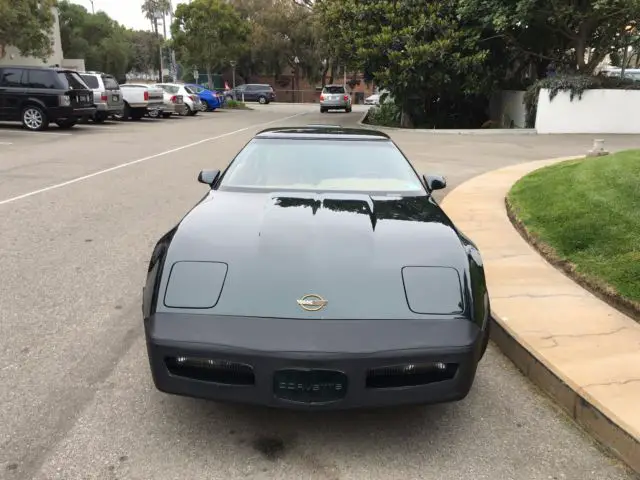 1990 Chevrolet Corvette Coupe with Targa Top