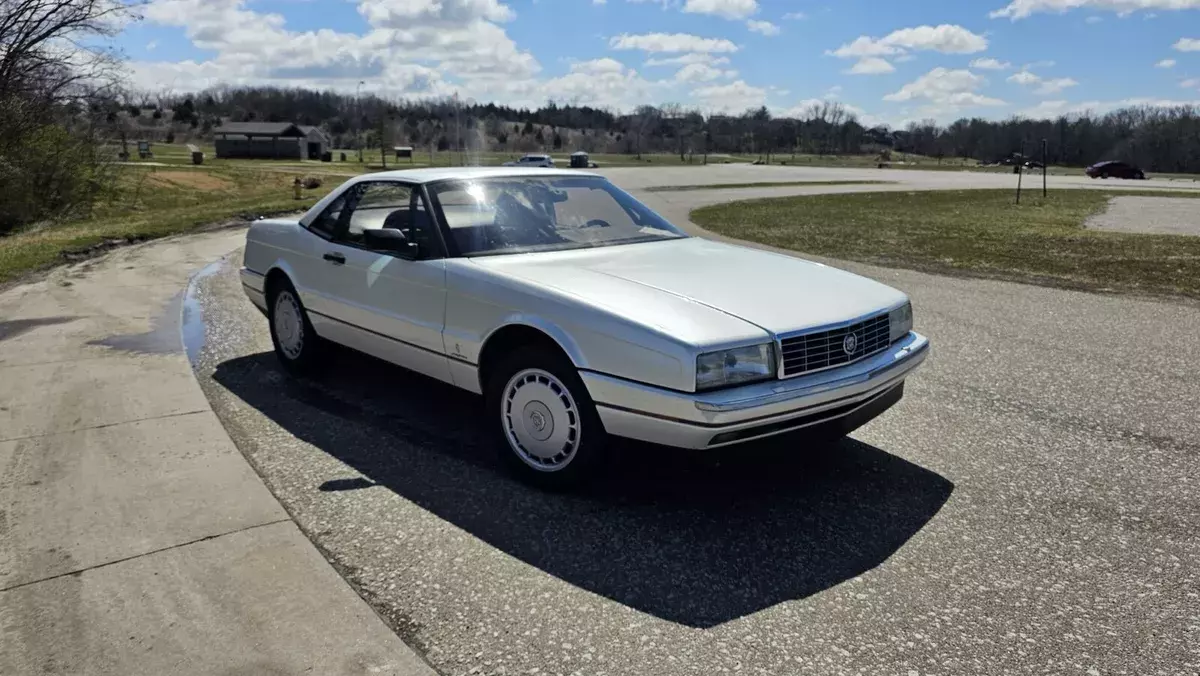 1990 Cadillac Allante CV