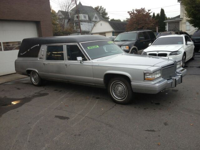 1990 Cadillac Brougham S&S