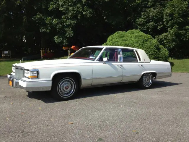 1990 Cadillac Brougham Base Model