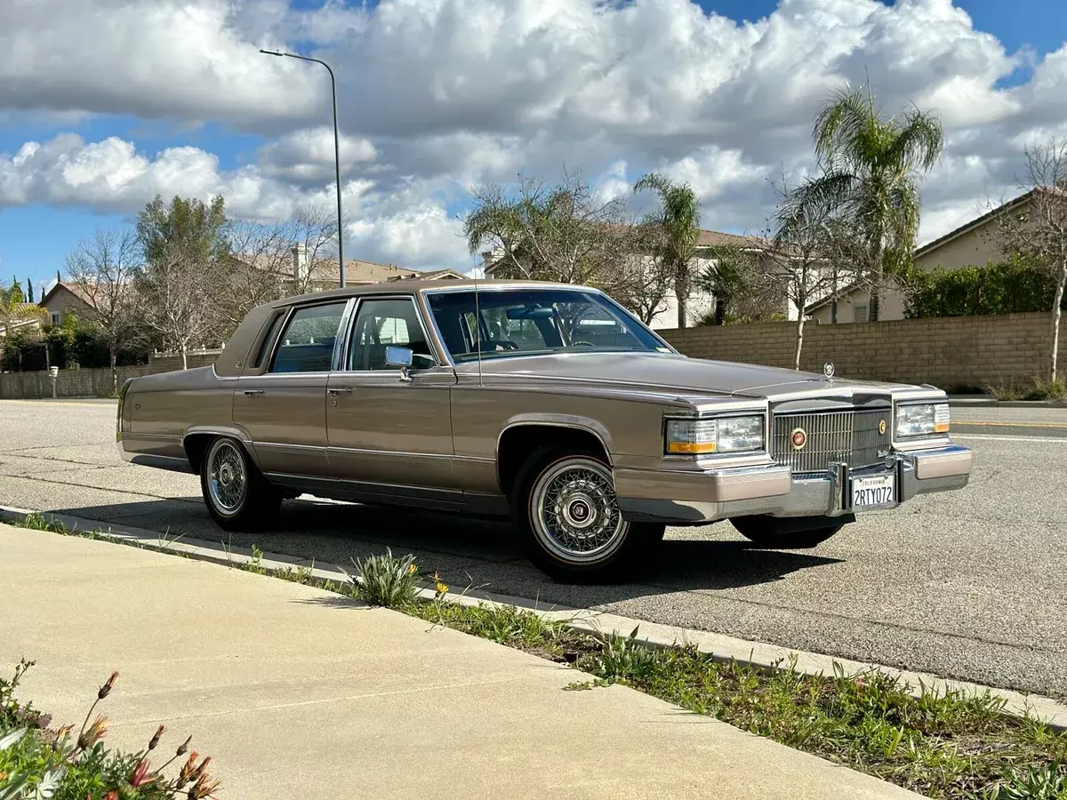 1990 Cadillac Brougham