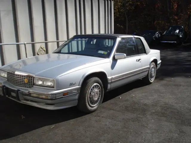 1990 Cadillac Eldorado sim-con roof