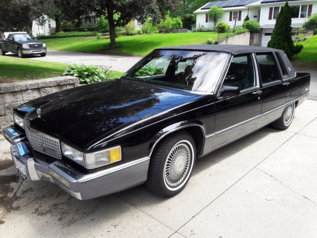 1990 Cadillac Fleetwood d'Elegance package
