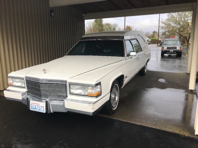 1990 Cadillac Hearse cloth