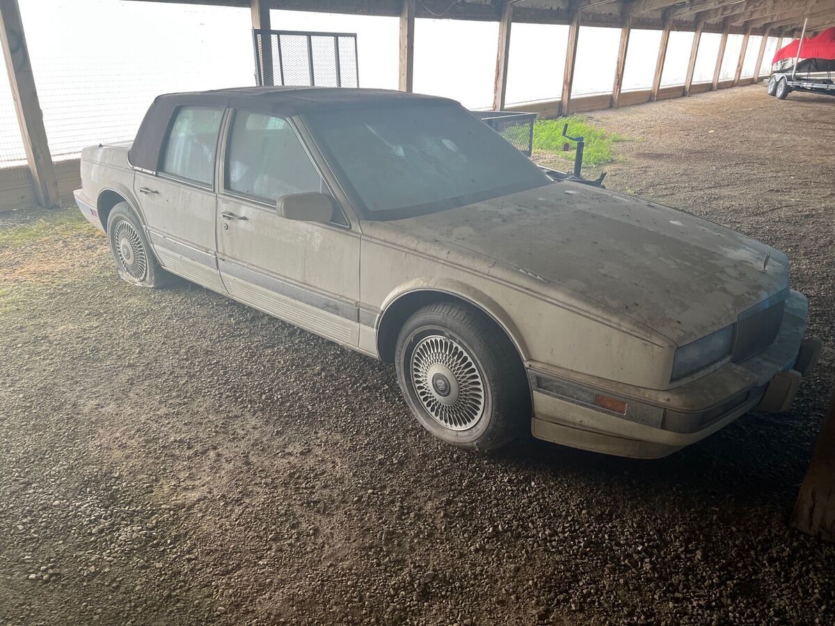 1990 Cadillac Seville