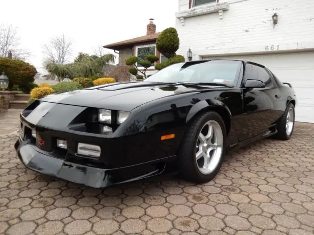 1990 Chevrolet Camaro IROC-Z