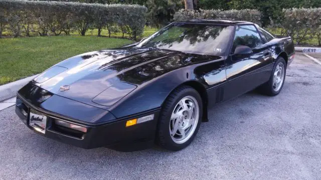 1990 Chevrolet Corvette Hatchback L98 Low miles