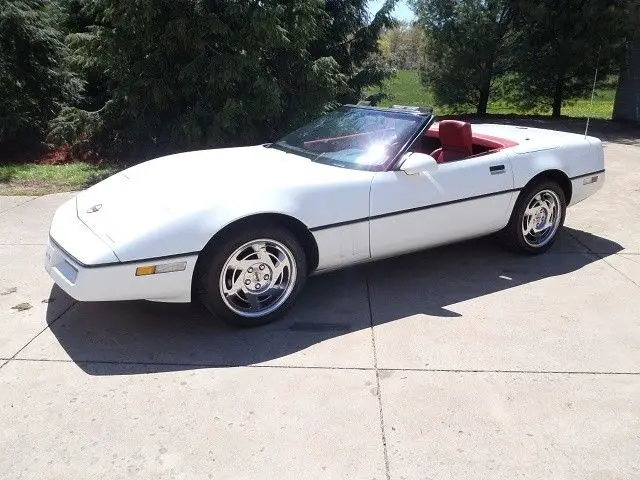 1990 Chevrolet Corvette Base Convertible 2-Door