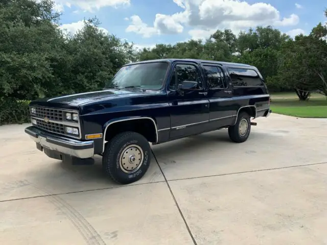 1990 Chevrolet Suburban Silverado