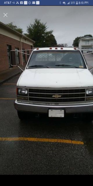 1990 Chevrolet 3500 blue