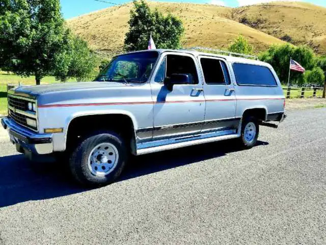 1990 Chevrolet Suburban