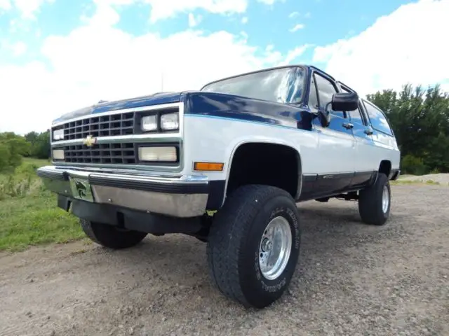 1990 Chevrolet Suburban Silverado