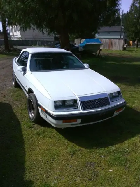 1990 Chrysler LeBaron good