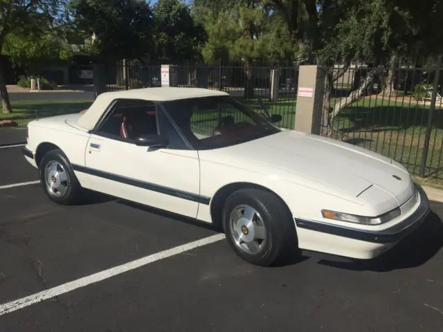 1990 Buick Reatta Convertible