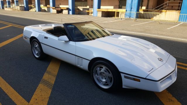 1990 Chevrolet Corvette 2dr Converti