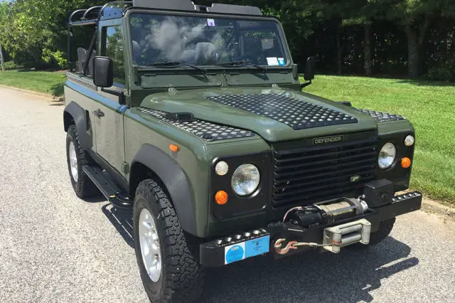 1990 Land Rover Defender